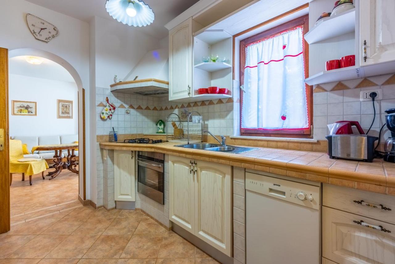 Apartments Villa Mavero Banjole Extérieur photo