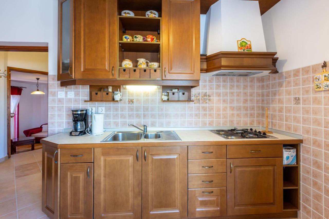 Apartments Villa Mavero Banjole Extérieur photo