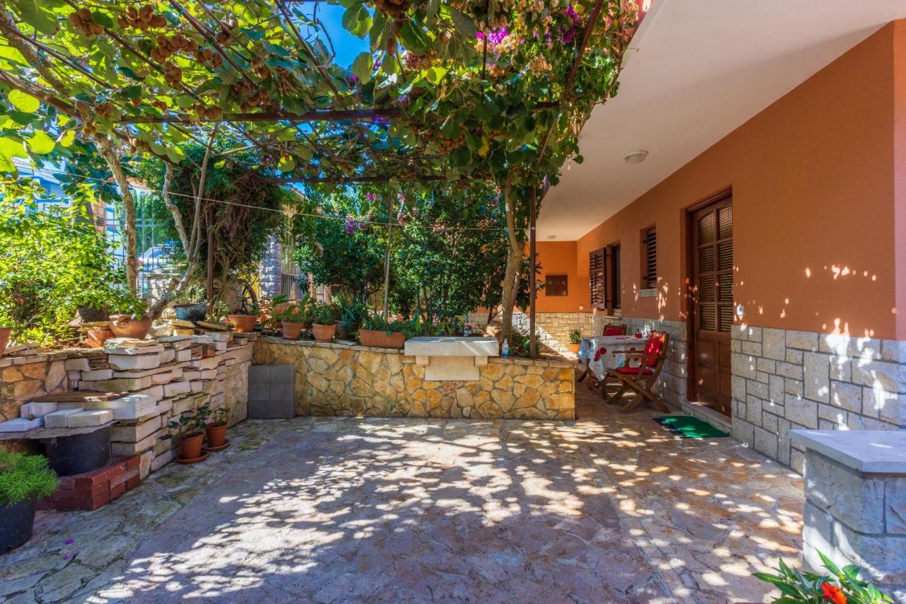 Apartments Villa Mavero Banjole Extérieur photo