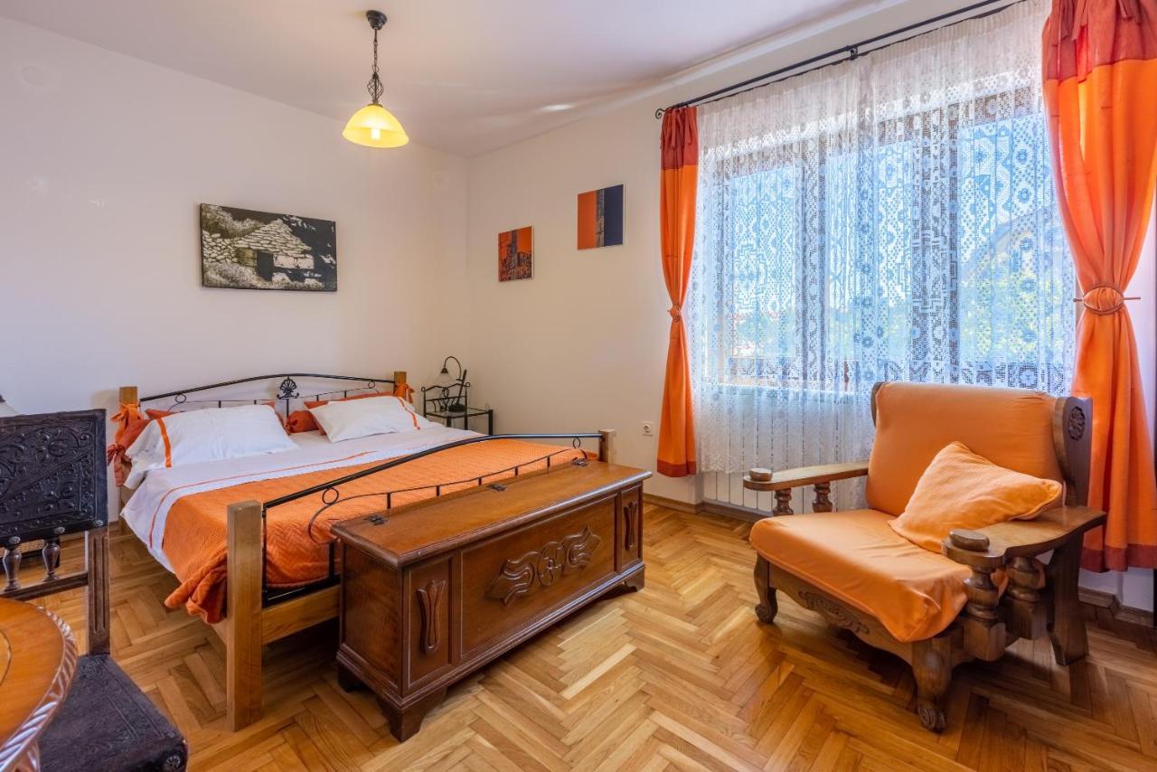 Apartments Villa Mavero Banjole Extérieur photo
