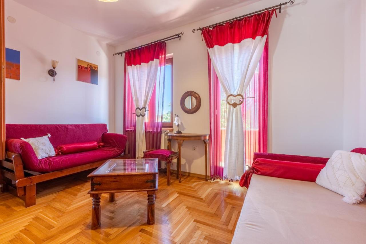 Apartments Villa Mavero Banjole Extérieur photo