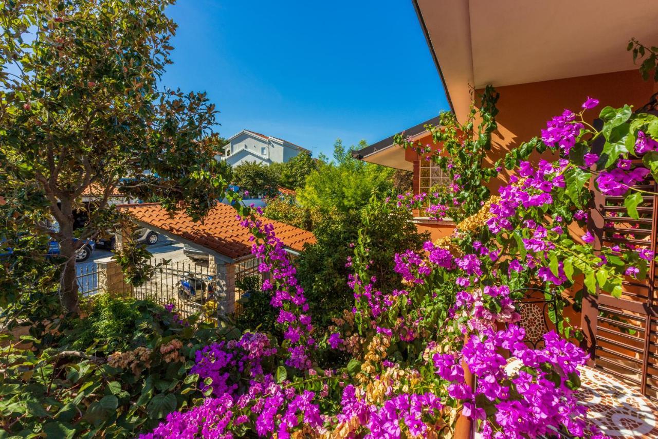 Apartments Villa Mavero Banjole Extérieur photo
